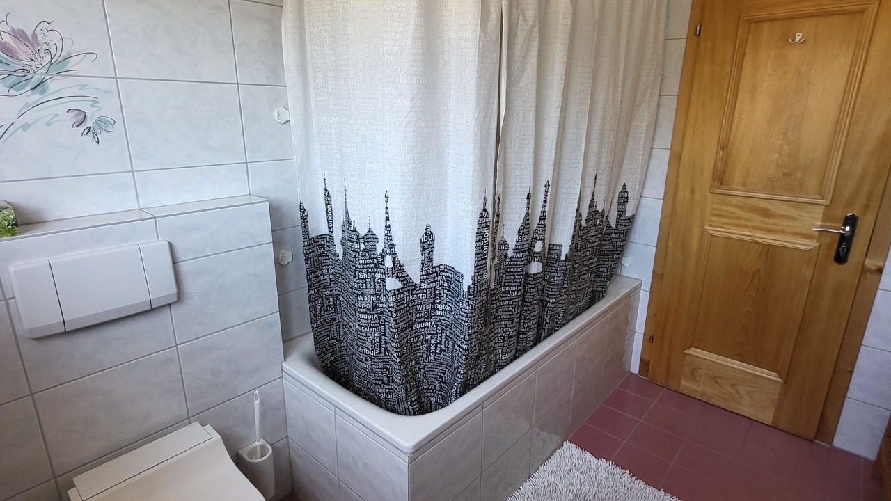 Photo of Bathroom in Lenz