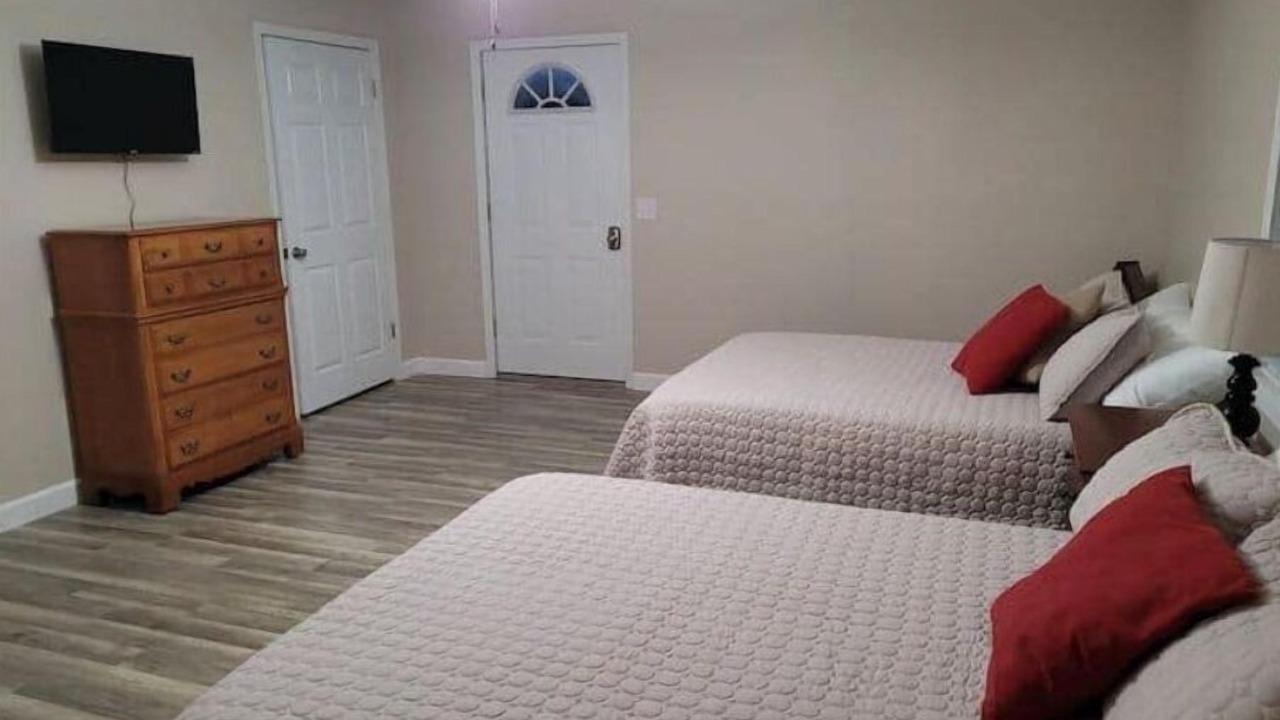 Photo of Bedroom in Beech Grove