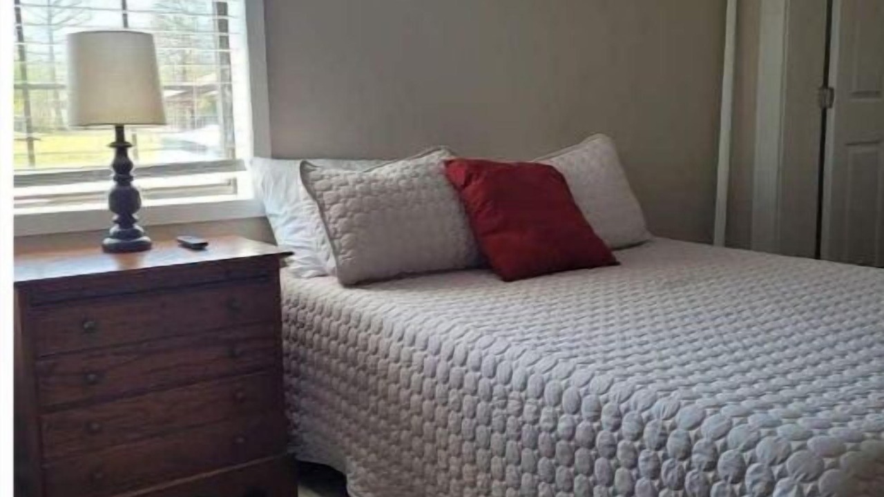 Photo of Bedroom in Beech Grove