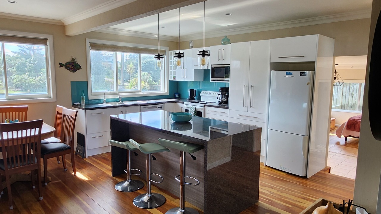 Photo of Kitchen in Waitarere Beach