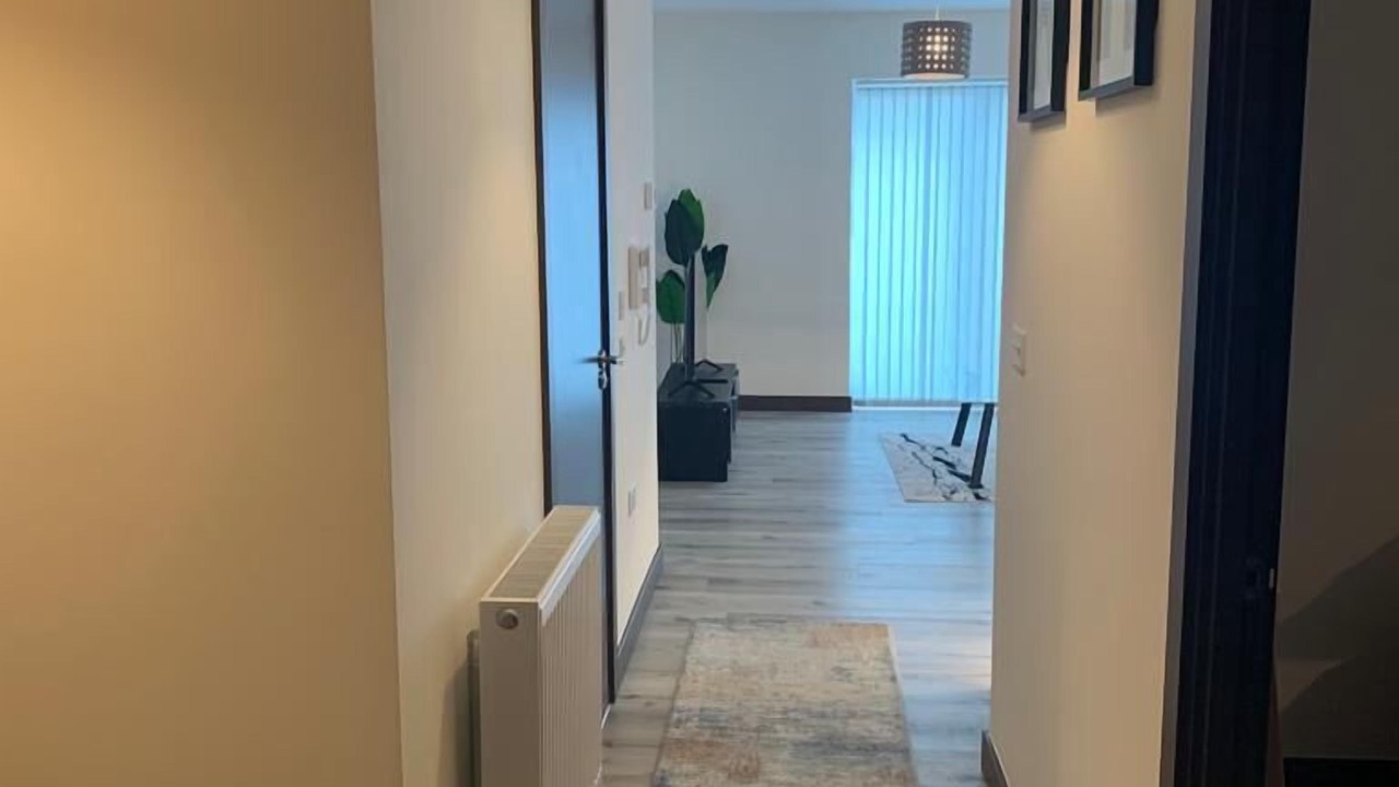 Photo of Others in Harlow