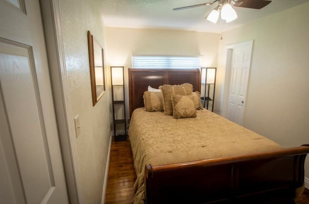 Photo of Bedroom in Russellville