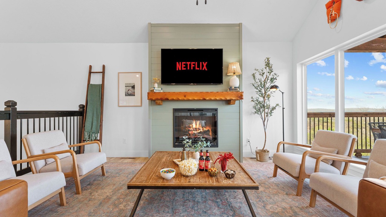Photo of Livingroom in Kimberling City