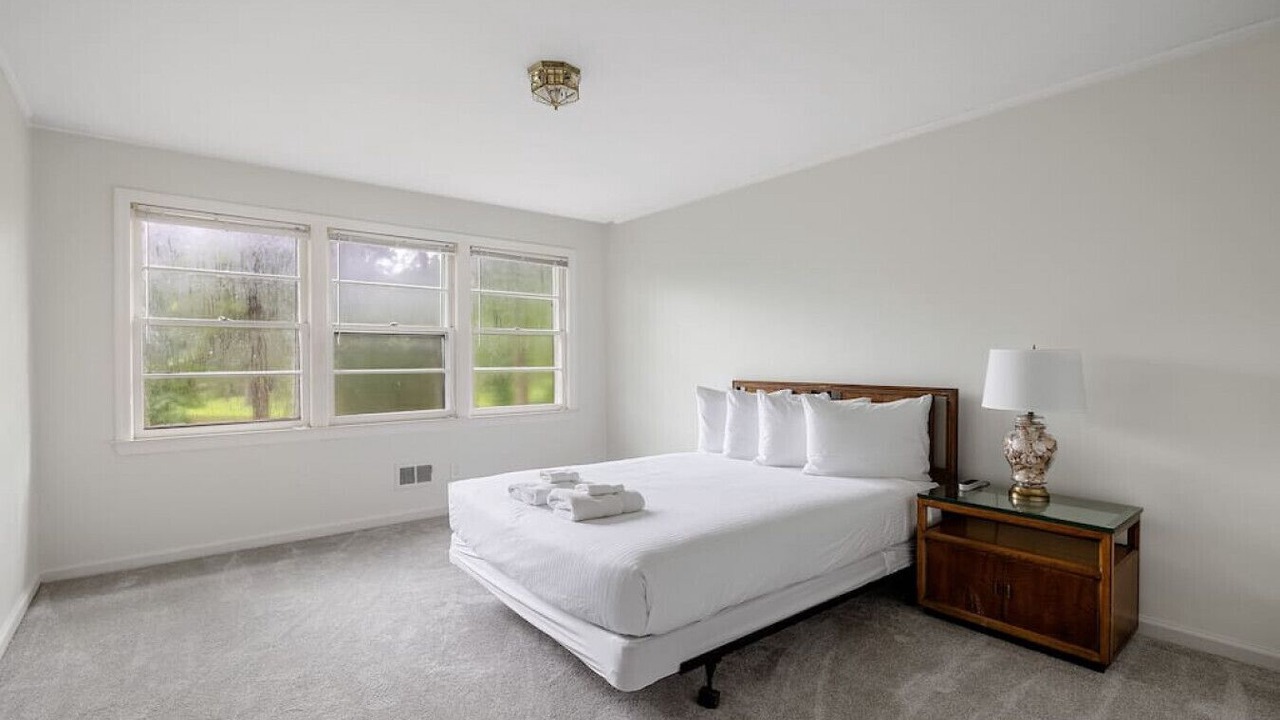 Photo of Bedroom in Forest Acres