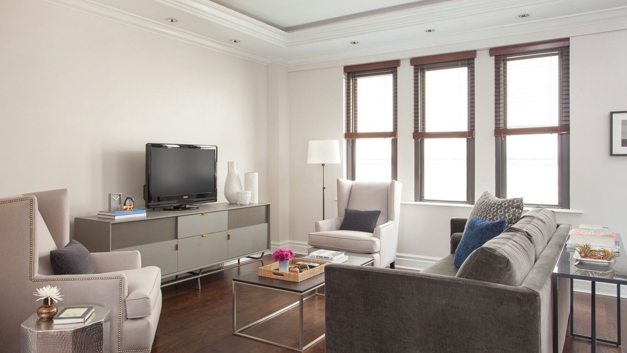 Photo of Livingroom in Near North Side