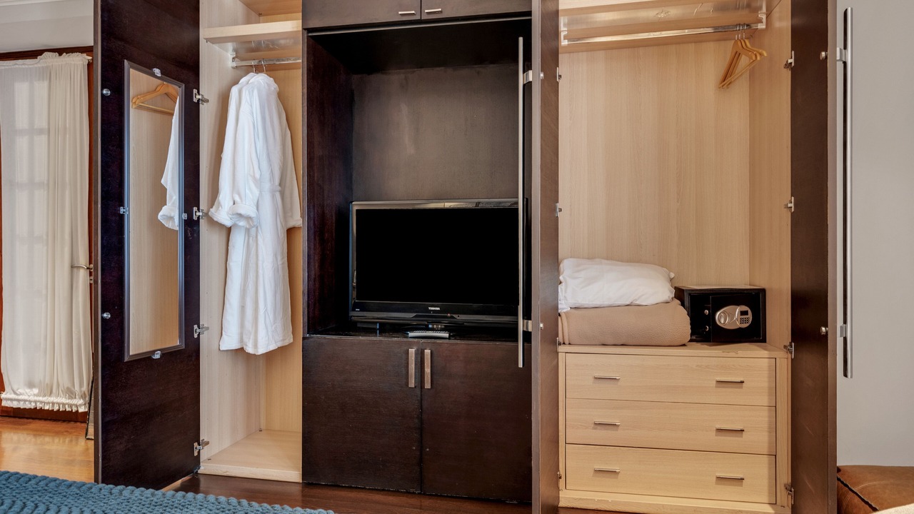 Photo of Bedroom in Near North Side