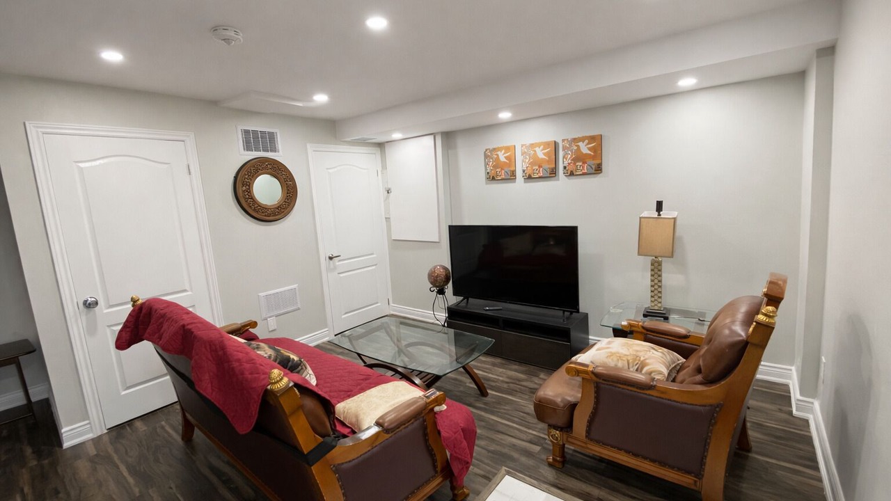 Photo of Livingroom in Orangeville