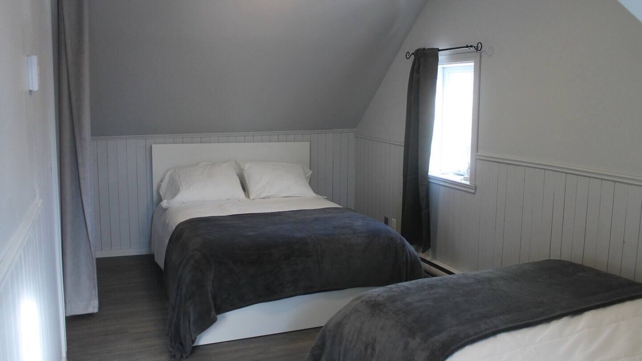 Photo of Bedroom in Village-des-Hurons