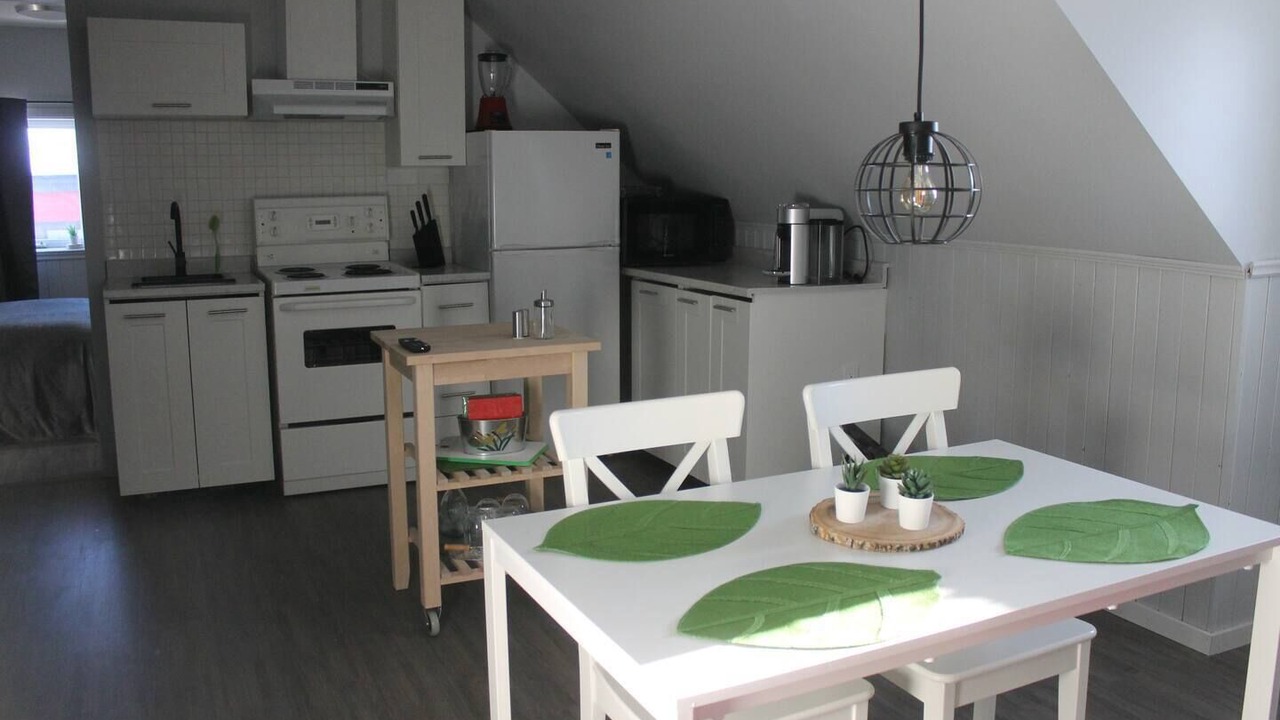 Photo of Kitchen in Village-des-Hurons