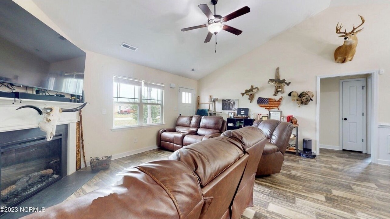 Photo of Livingroom in Richlands