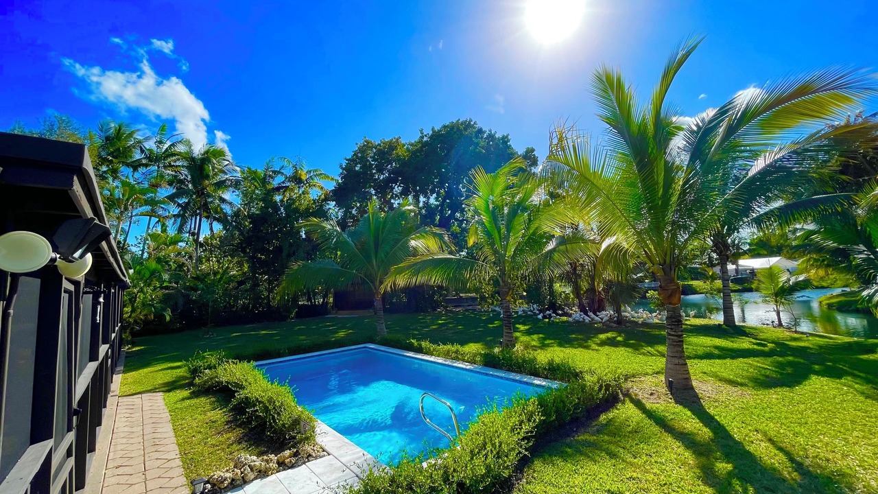 Photo of Outdoor in Palmetto Bay