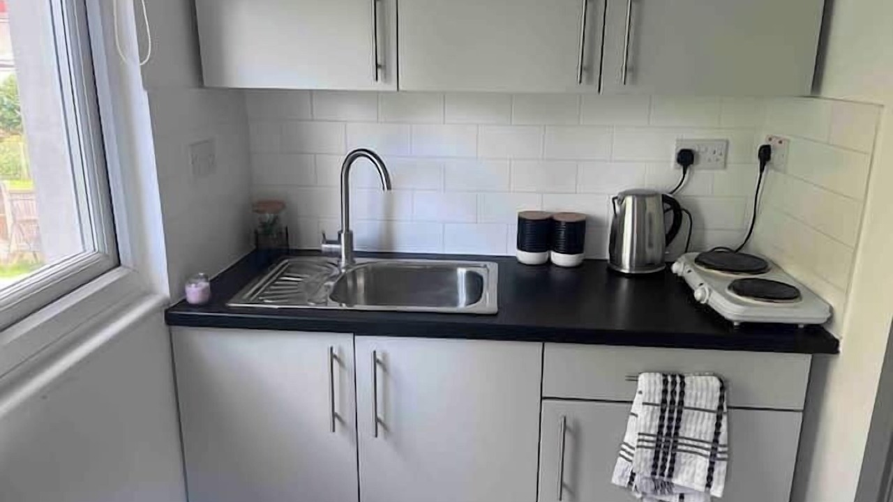 Photo of Others in Pettits