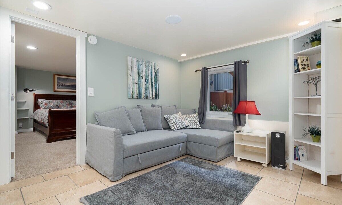 Photo of Livingroom in Wallingford