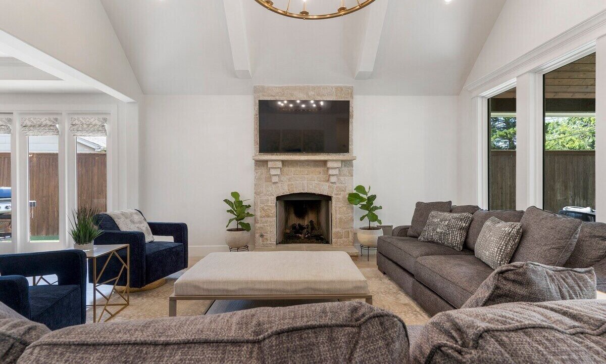 Photo of Livingroom in Tulsa