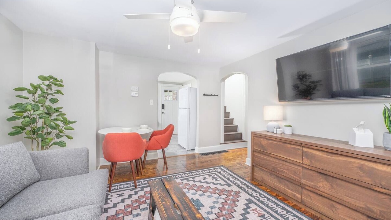 Photo of Livingroom in Mount Vernon