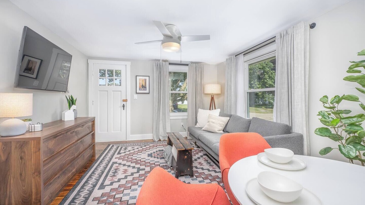 Photo of Bedroom in Mount Vernon