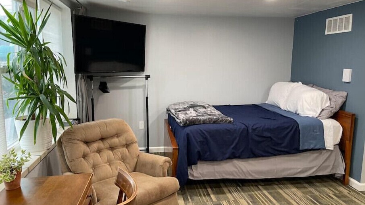 Photo of Bedroom in Ames