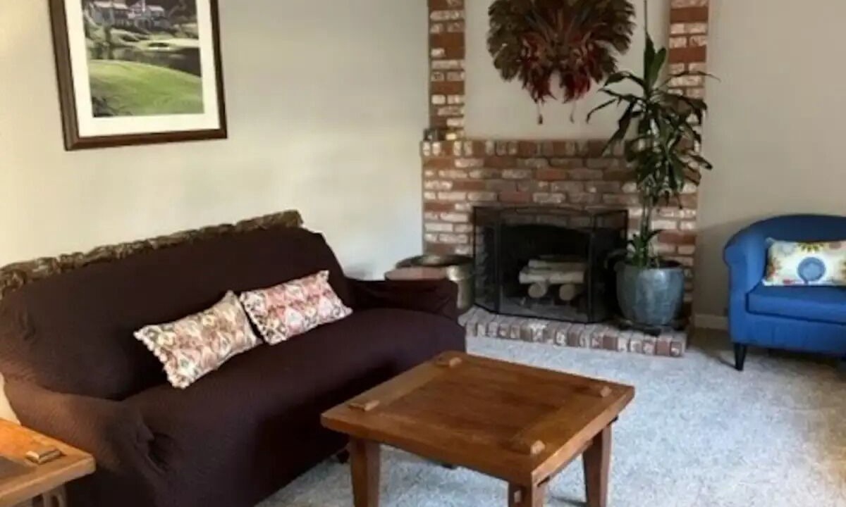 Photo of Livingroom in Salinas