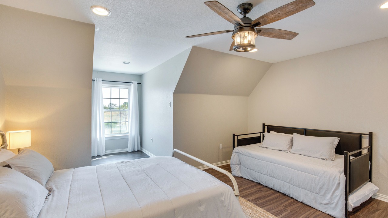 Photo of Bedroom in Wills Point