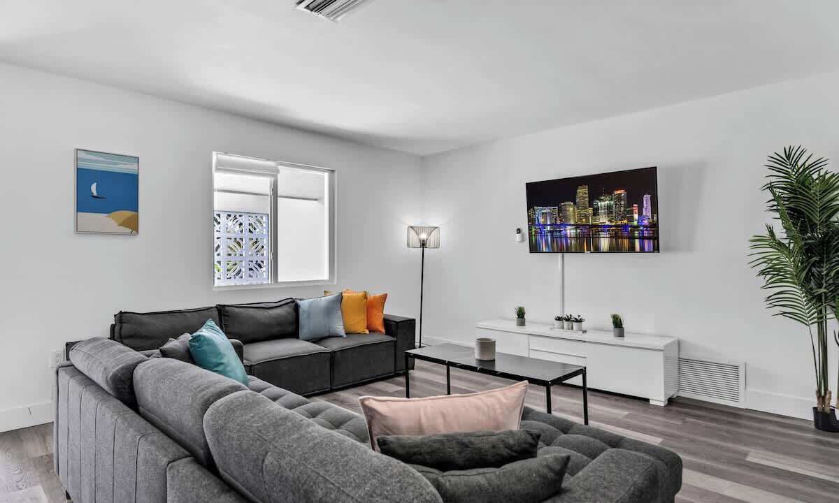 Photo of Livingroom in Miramar