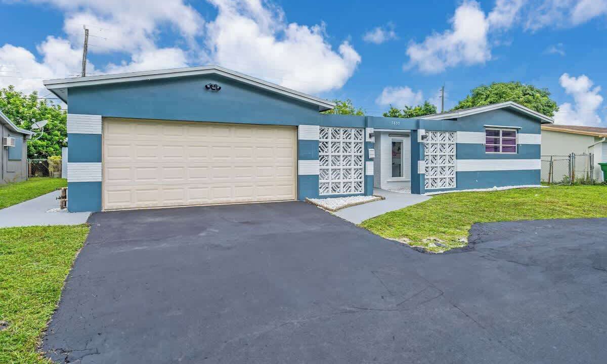Photo of Outdoor in Miramar