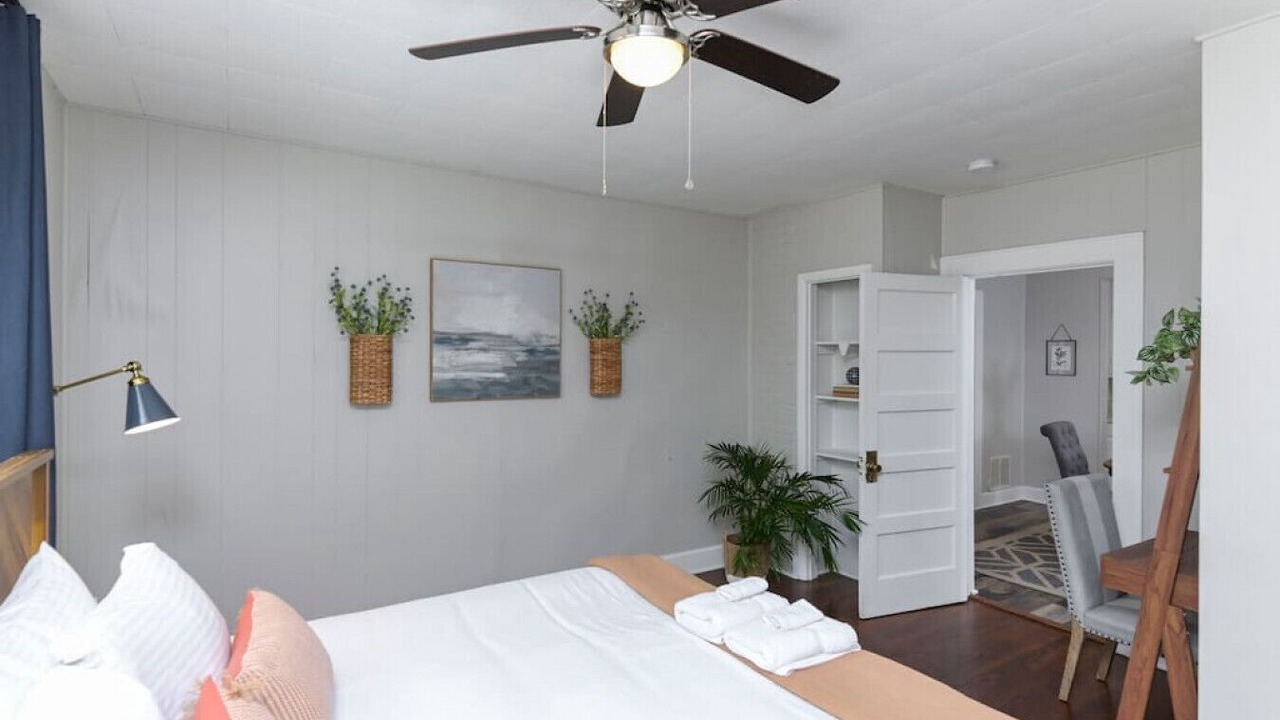 Photo of Bedroom in Forest Acres
