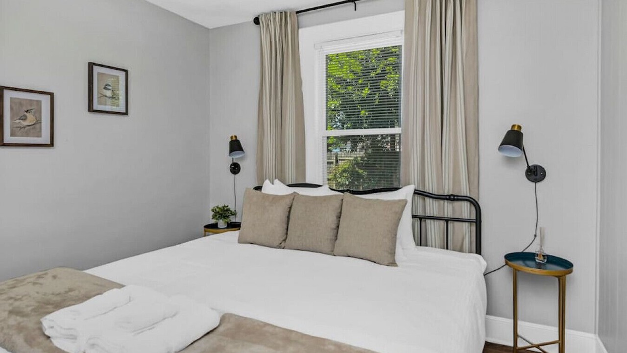 Photo of Bedroom in Forest Acres