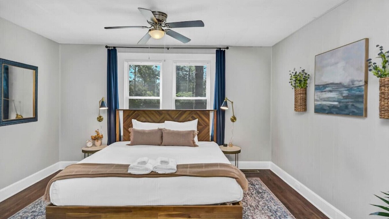 Photo of Bedroom in Forest Acres