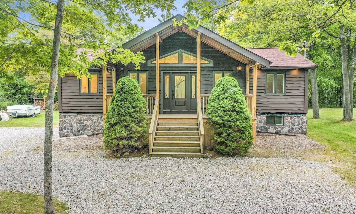 Photo of Outdoor in Tiny
