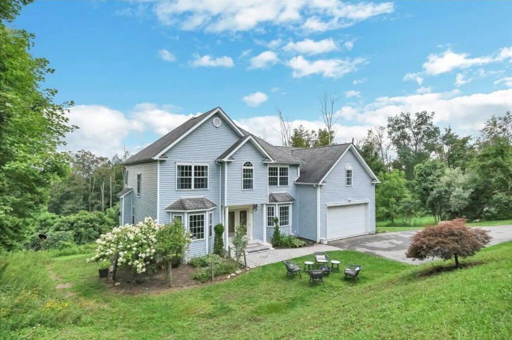 Photo of Outdoor in Bloomingburg