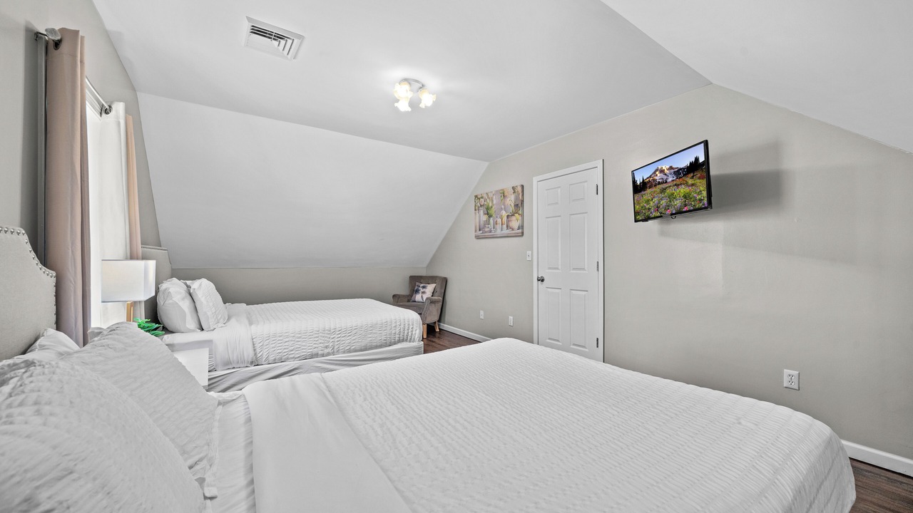 Photo of Others in Bloomingburg