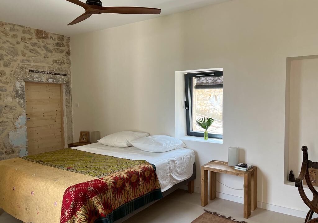 Photo of Bedroom in Montclus