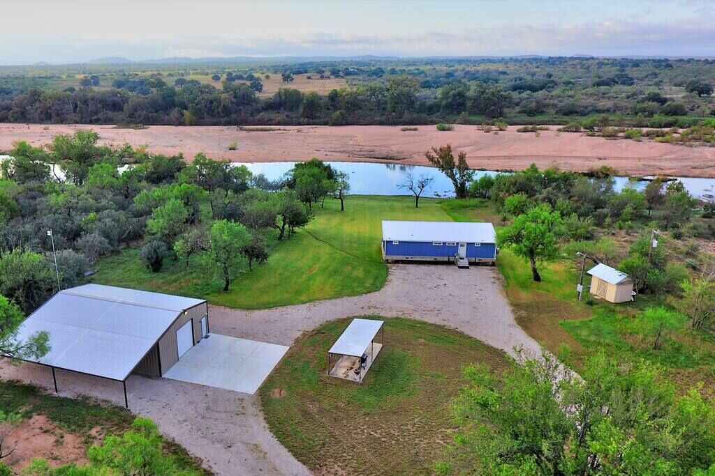 Photo of Others in Llano