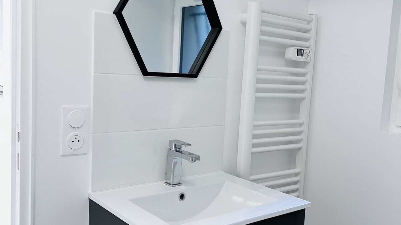 Photo of Bathroom in Louvres