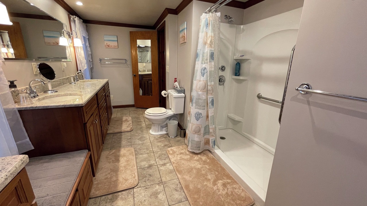 Photo of Bathroom in Cocolamus