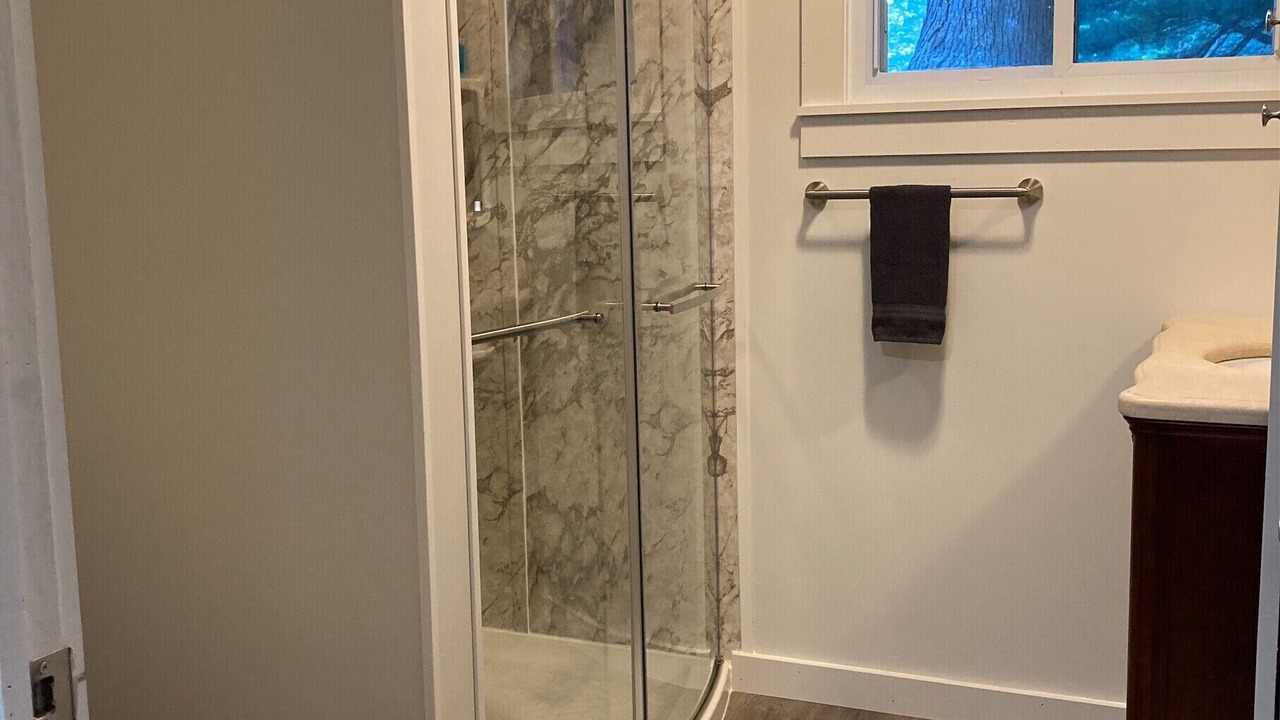 Photo of Bathroom in Elwell