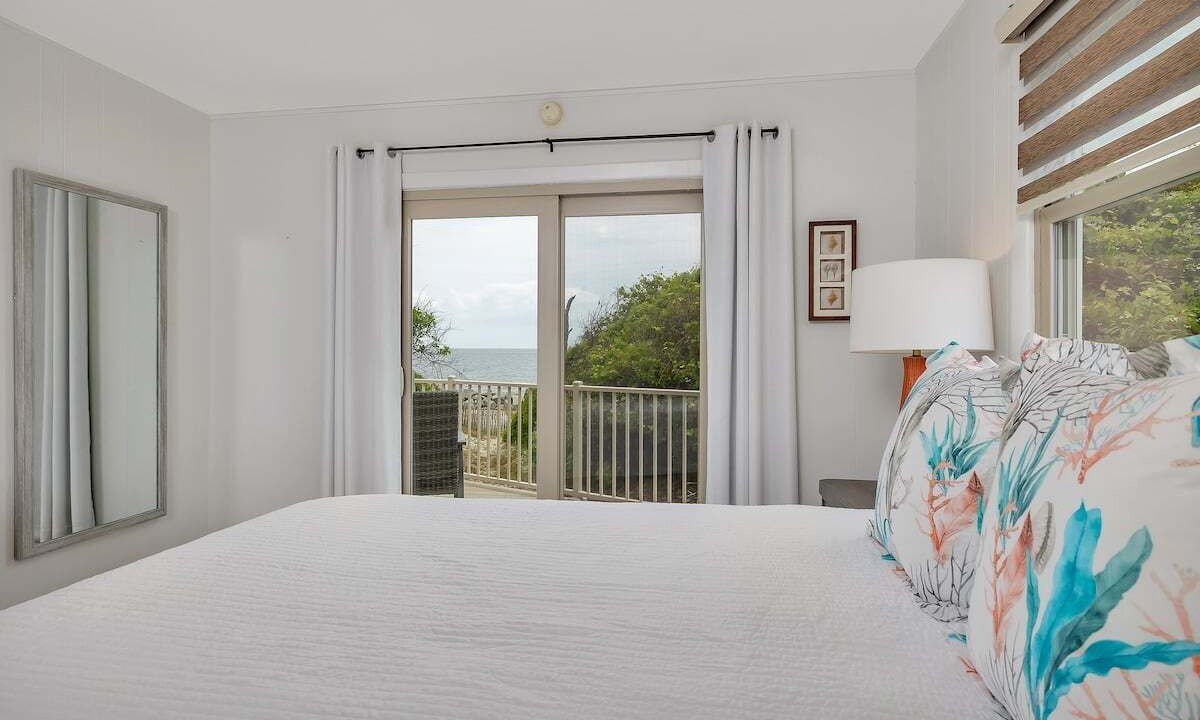 Photo of Bedroom in Jekyll Island