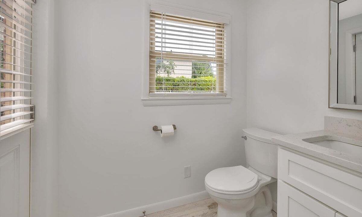 Photo of Bathroom in Jekyll Island