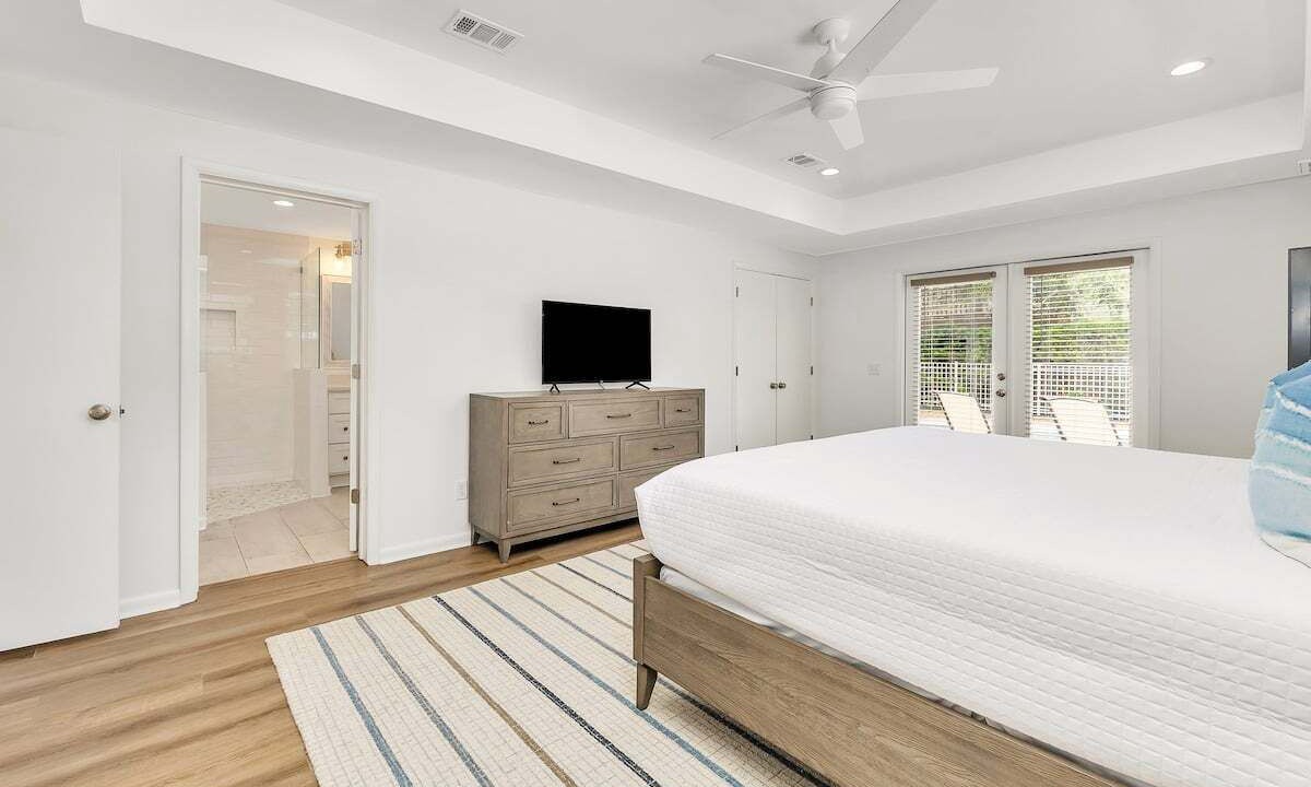 Photo of Bedroom in Jekyll Island