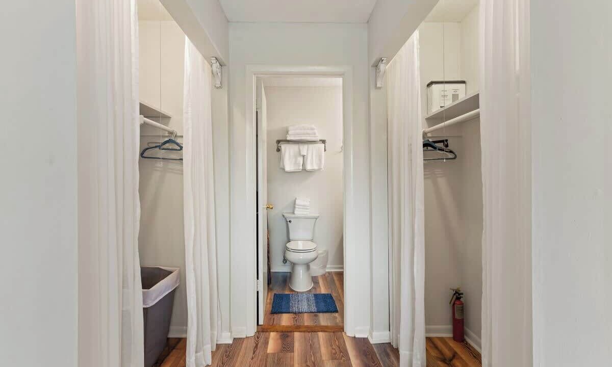 Photo of Bathroom in Saint Simons Heights