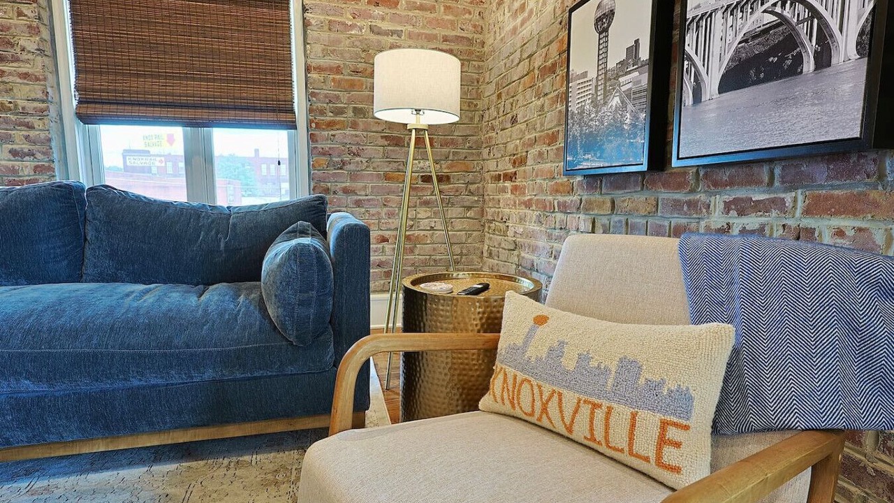 Photo of Livingroom in Downtown Knoxville
