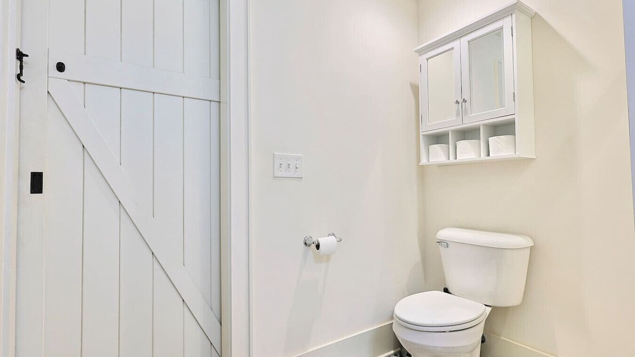 Photo of Bathroom in Downtown Knoxville