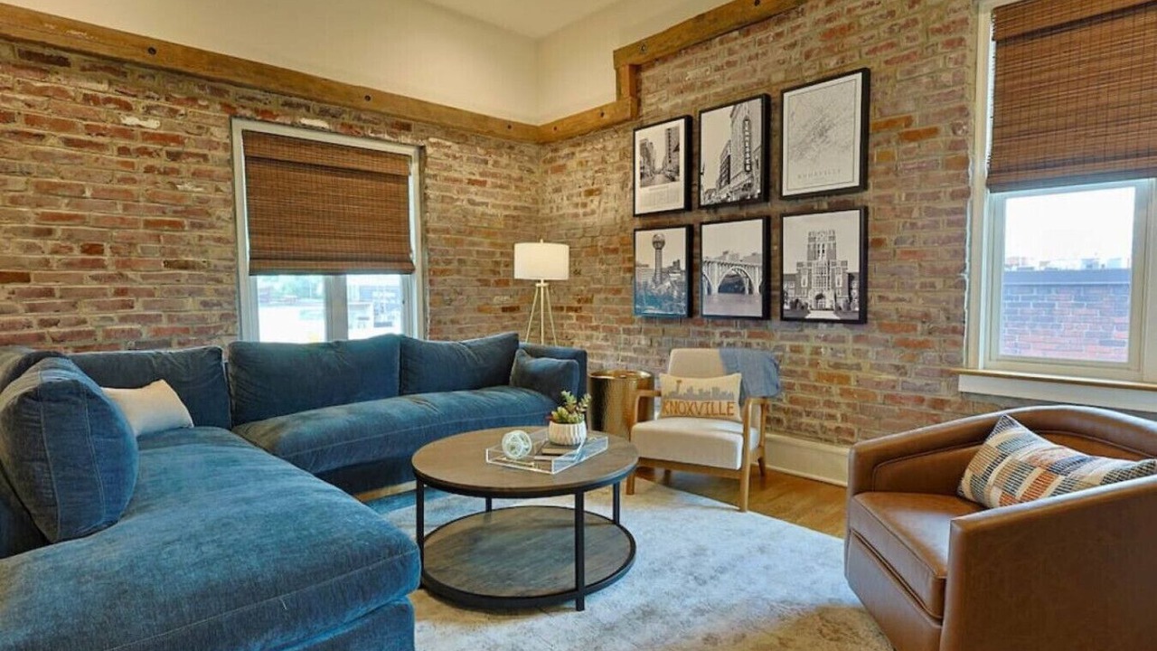 Photo of Livingroom in Downtown Knoxville