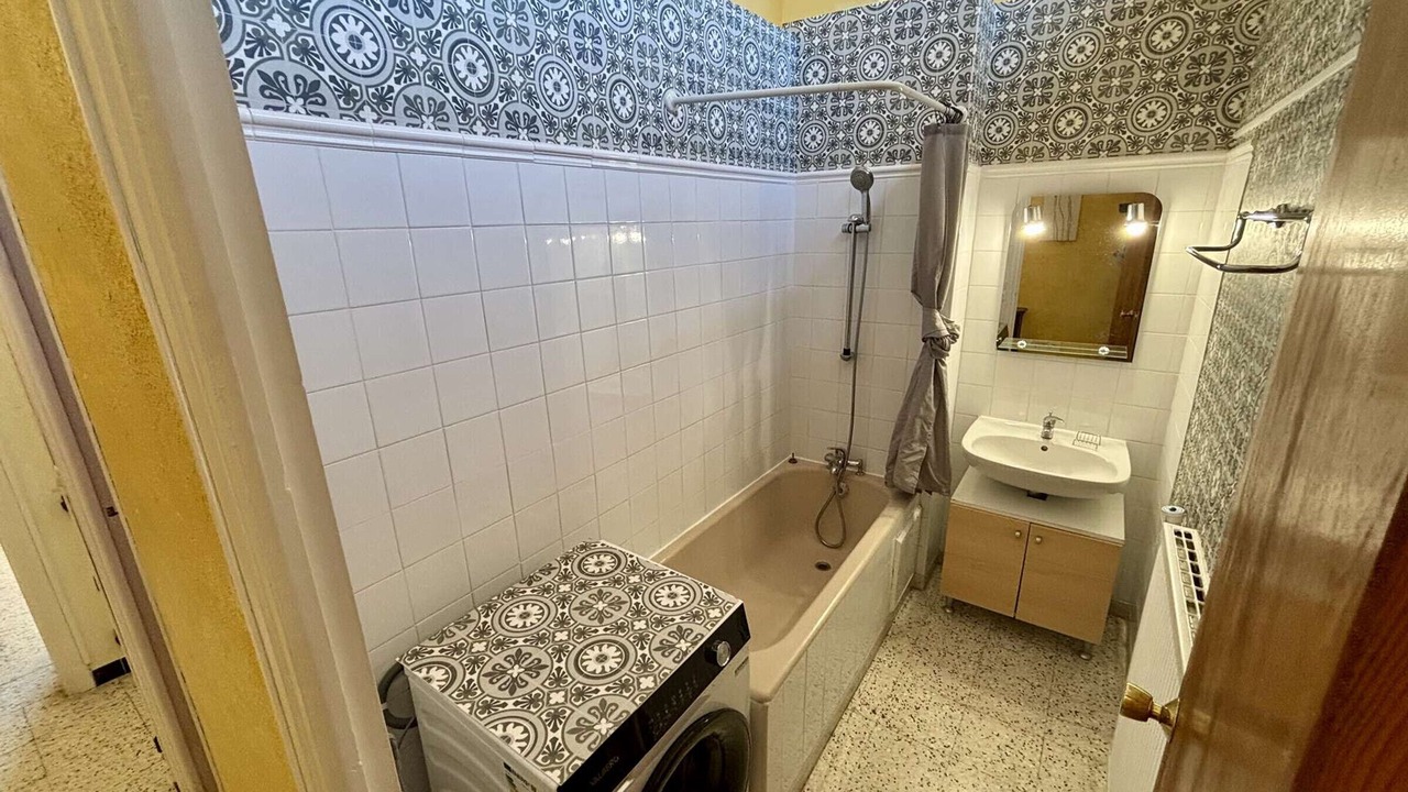 Photo of Bathroom in Port-la-Nouvelle
