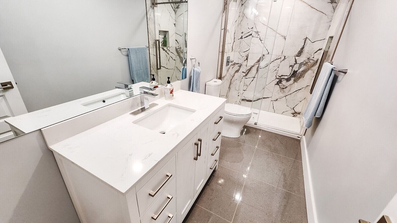 Photo of Bathroom in The Gate