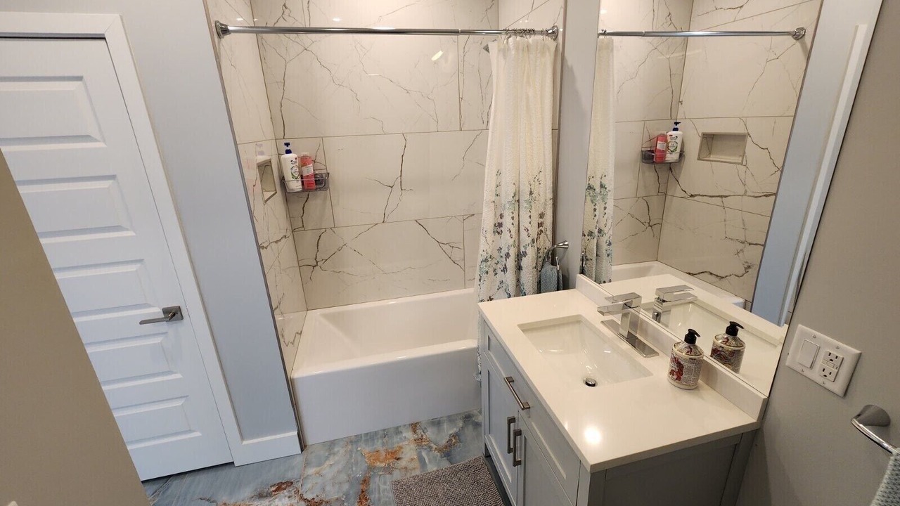 Photo of Bathroom in The Gate