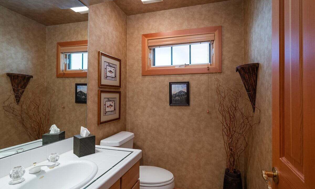 Photo of Bathroom in Warm Springs
