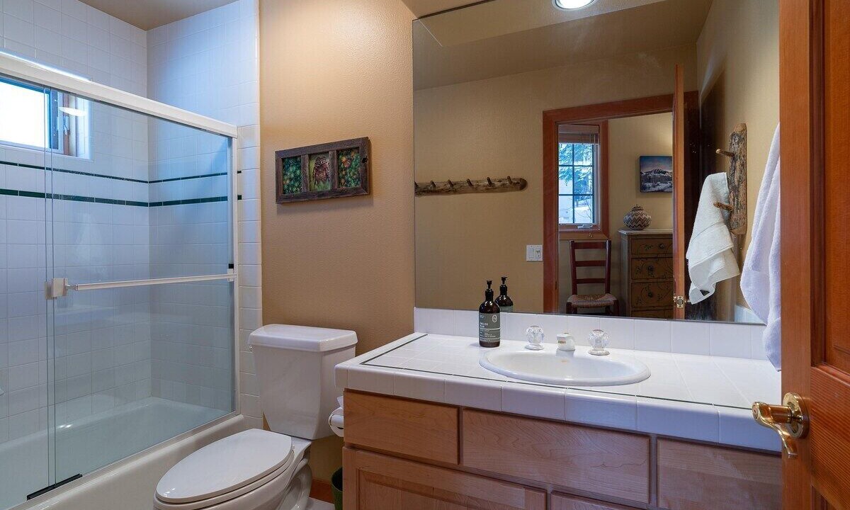 Photo of Bathroom in Warm Springs