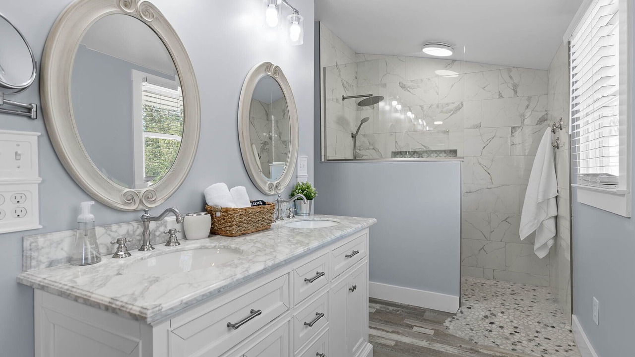 Photo of Bathroom in Lupton City