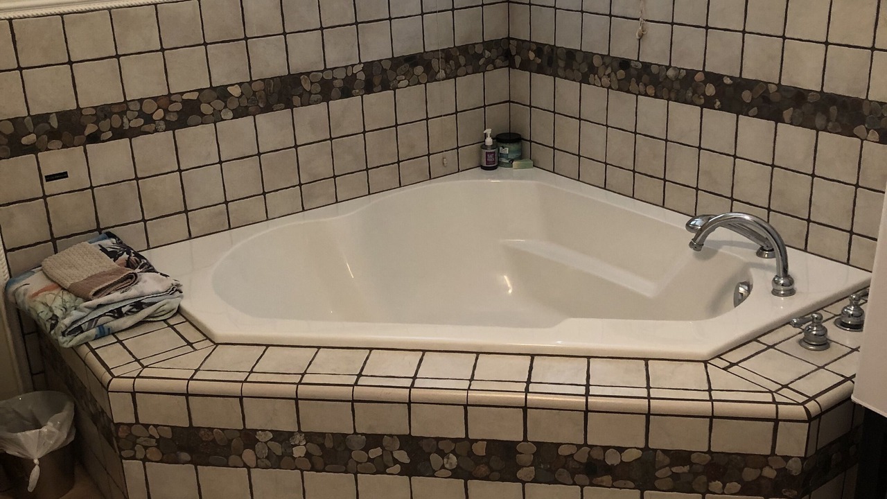 Photo of Bathroom in North Auburn